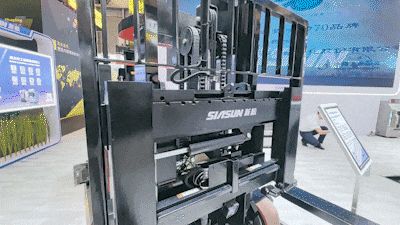 1730789925569538 5.gif
