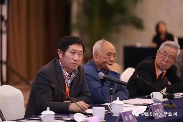 2016中国物流设备产业发展大会暨中国物流设备企业家年会隆沉召开 jinnianhui金年会荣获三项大奖